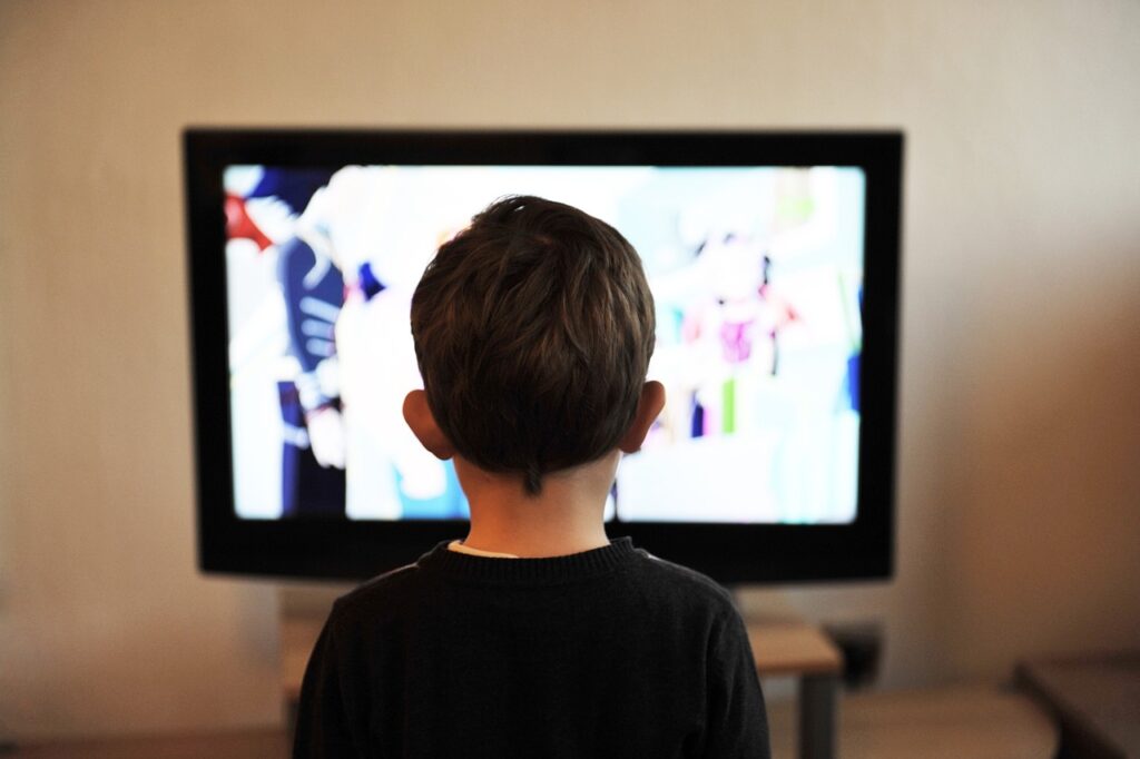 Hisense-55U7KQ-ULED-TV_pic2